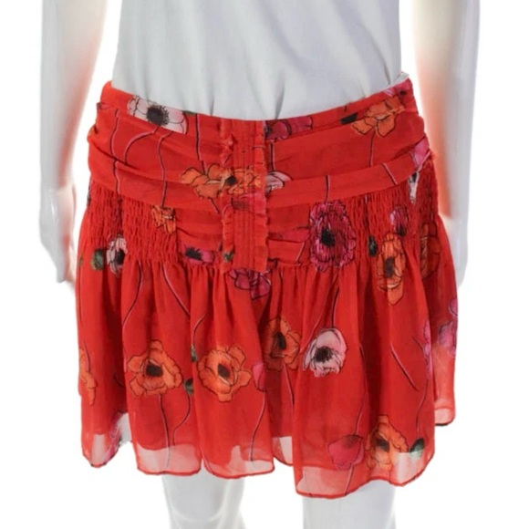 camilla & marc Dresses & Skirts - Camilla & Marc Mona Mini Skirt in Red Poppy EUC Size 6